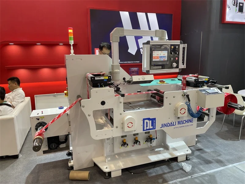 R300 Shrink Sleeve Inspection Machine3
